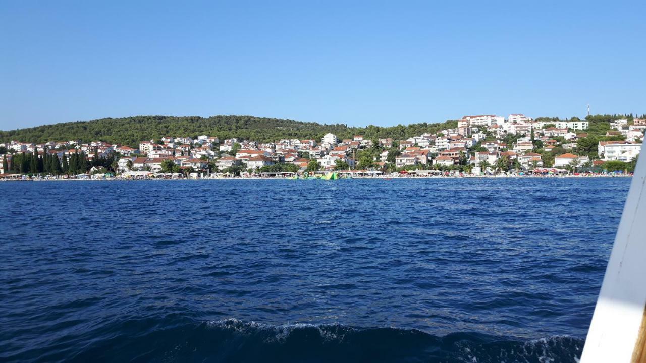 Apartmani Jureta Okrug Gornji Exterior photo